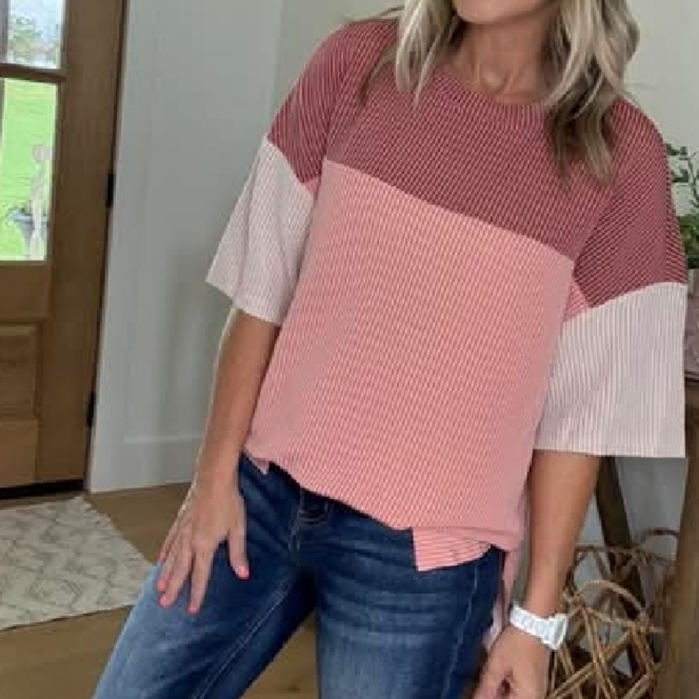 Colorblock Oversized Tee - Picture 2 of 2
